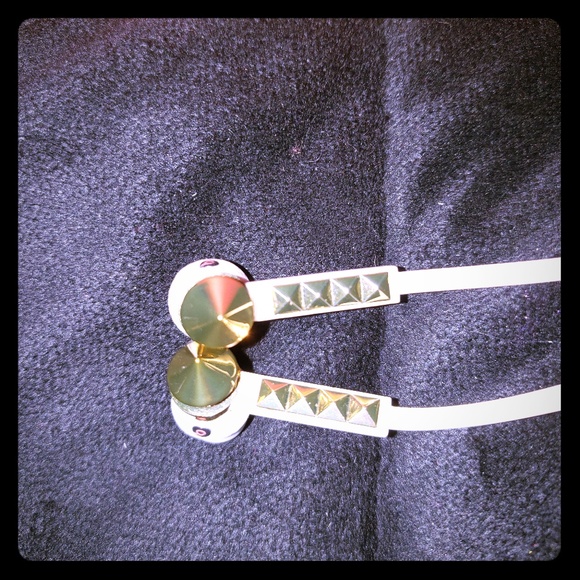 Beats by Dr Dre Accessories - 🕷 SOLD 🕷 Beats by Dr. Dre- Lady Gaga